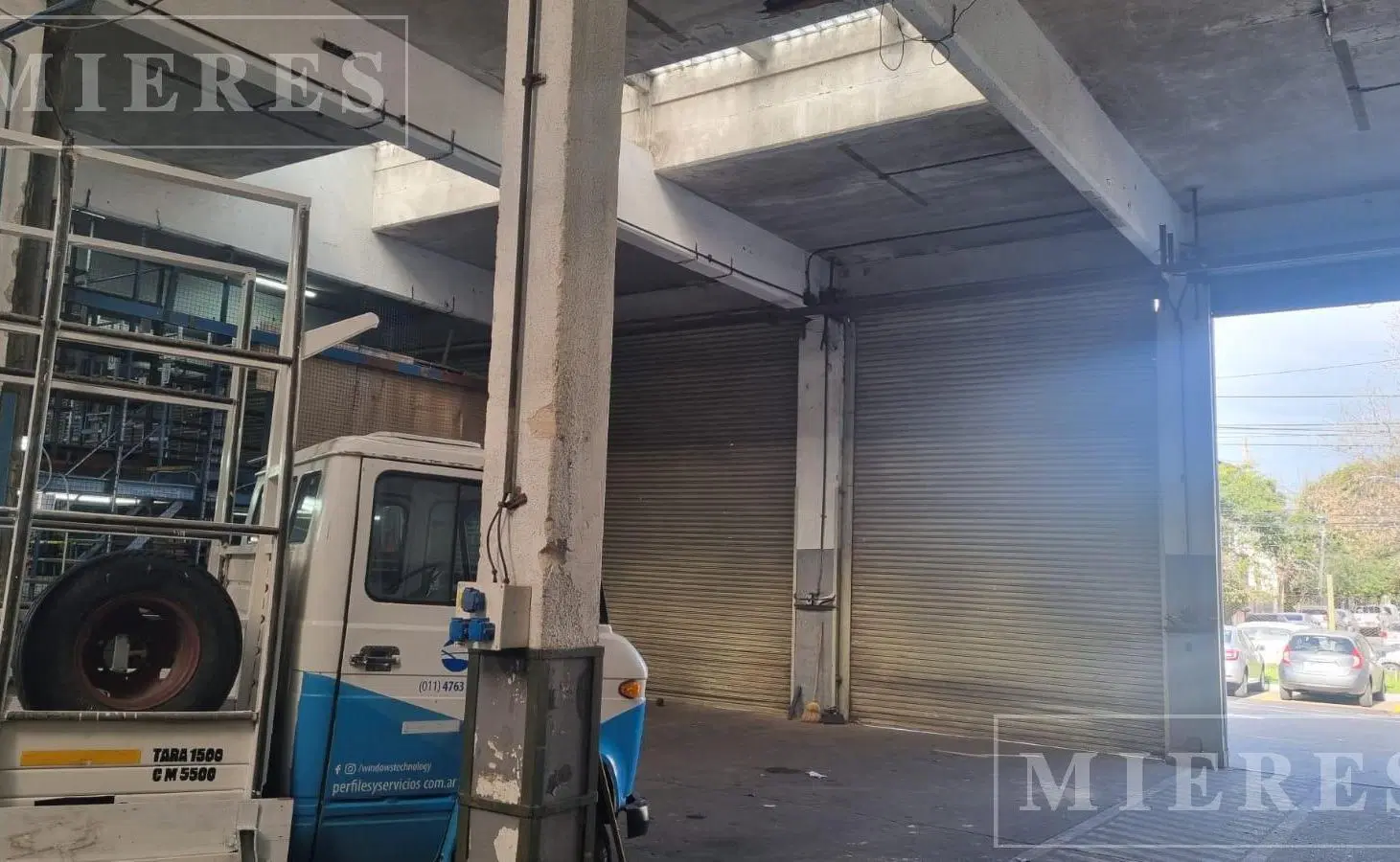 Depósito en Alquiler de 750 m2 en Denedetti y Panamericana Olivos 1