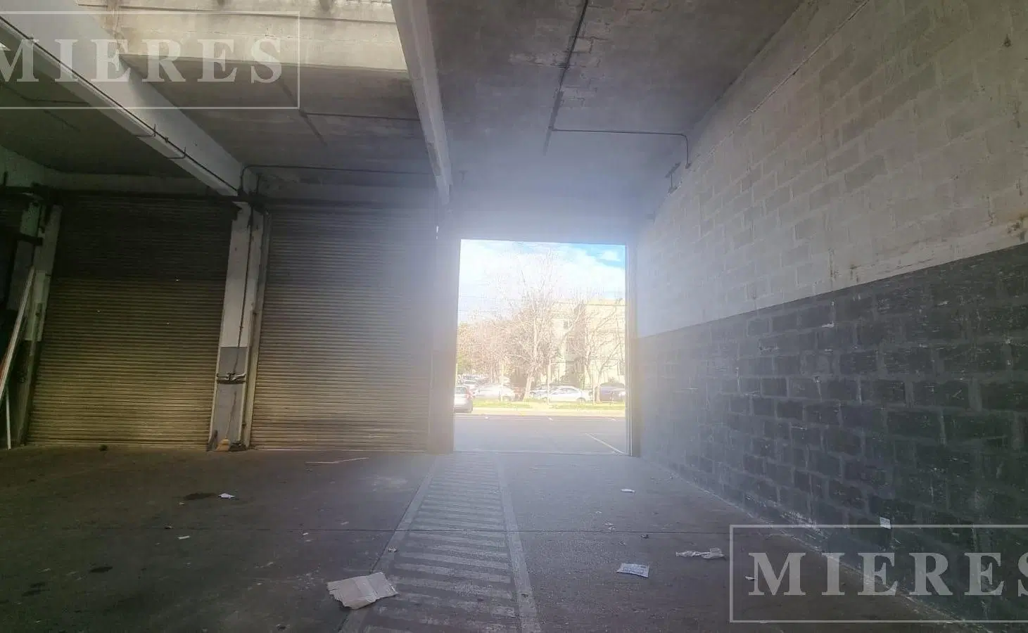 Depósito en Alquiler de 750 m2 en Denedetti y Panamericana Olivos 5