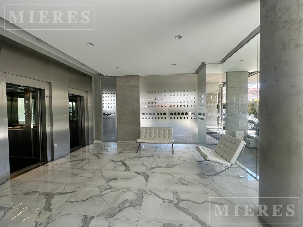 Foto de Excelente departamento en alquiler en el centro de San Isidro., imagen 1