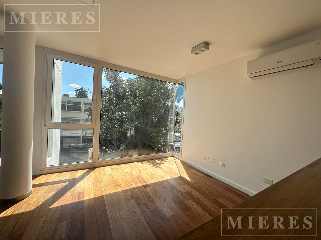 Foto de Excelente departamento en alquiler en el centro de San Isidro., imagen 2