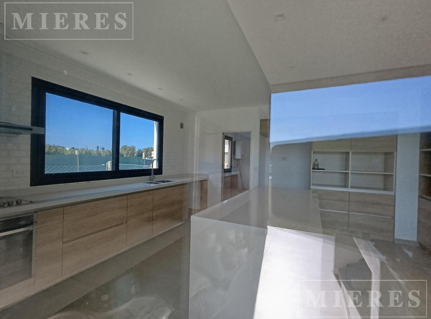 Foto de Casa en alquiler anual en Chateau Pilar, imagen 4