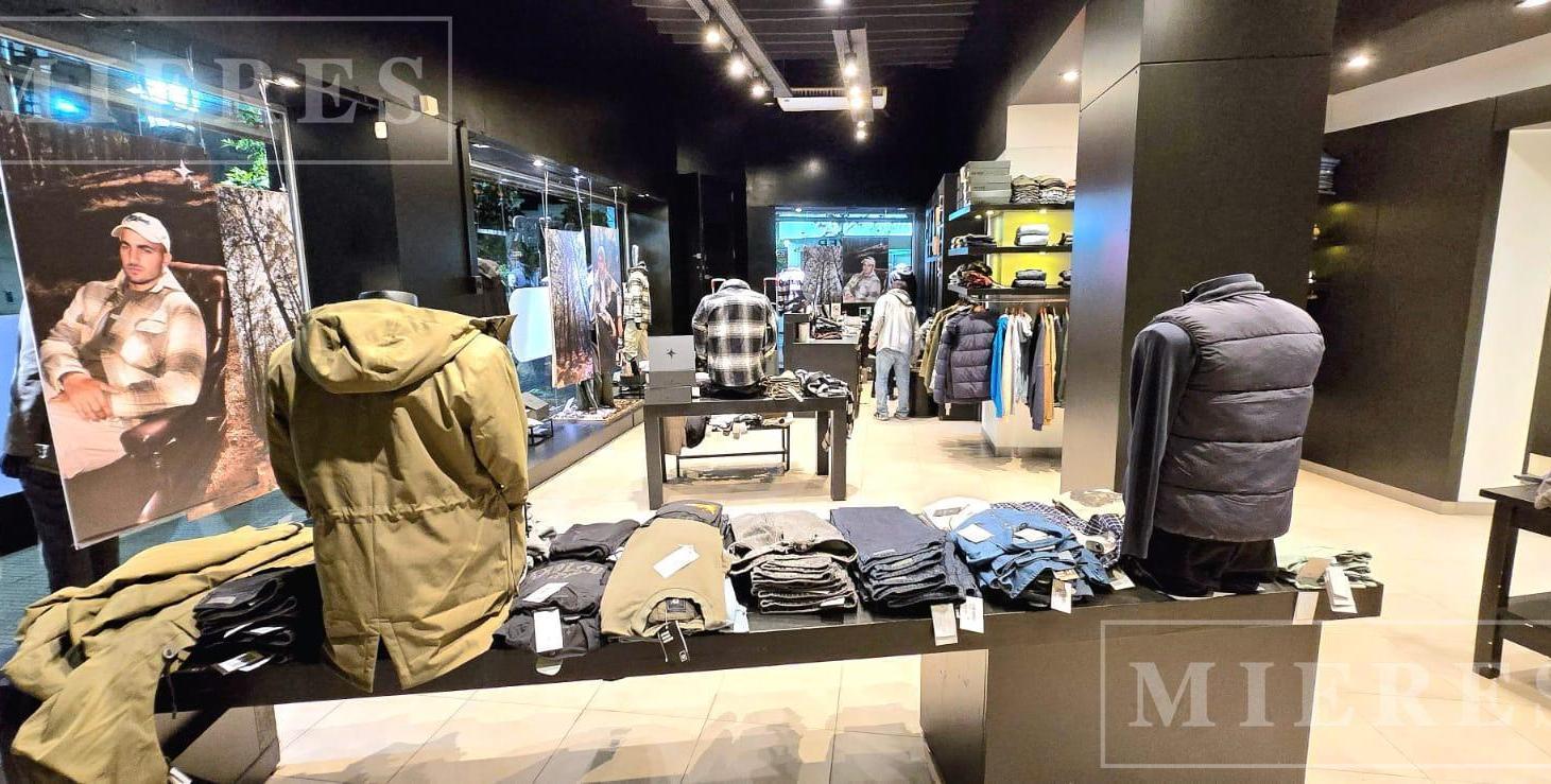 Foto de Excelente Local de 110 m2 en alquiler en San Isidro centro, imagen 2