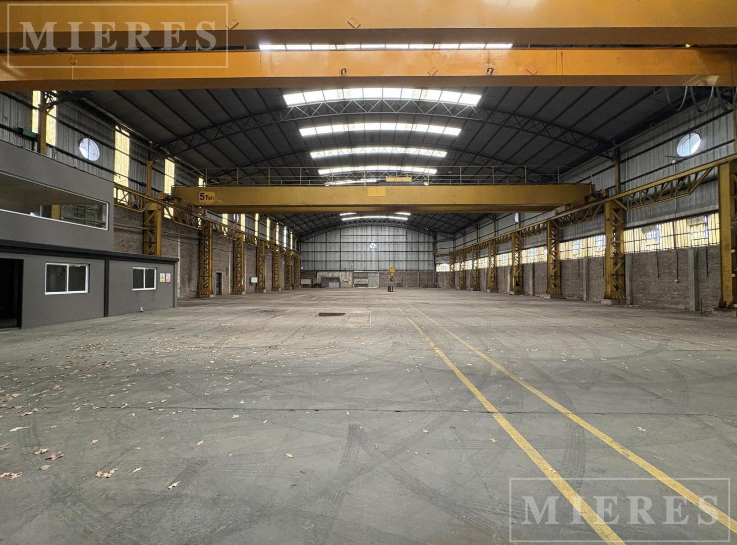 Foto de Deposito comercial sobre calle Luis Salvo, Garin, imagen 3