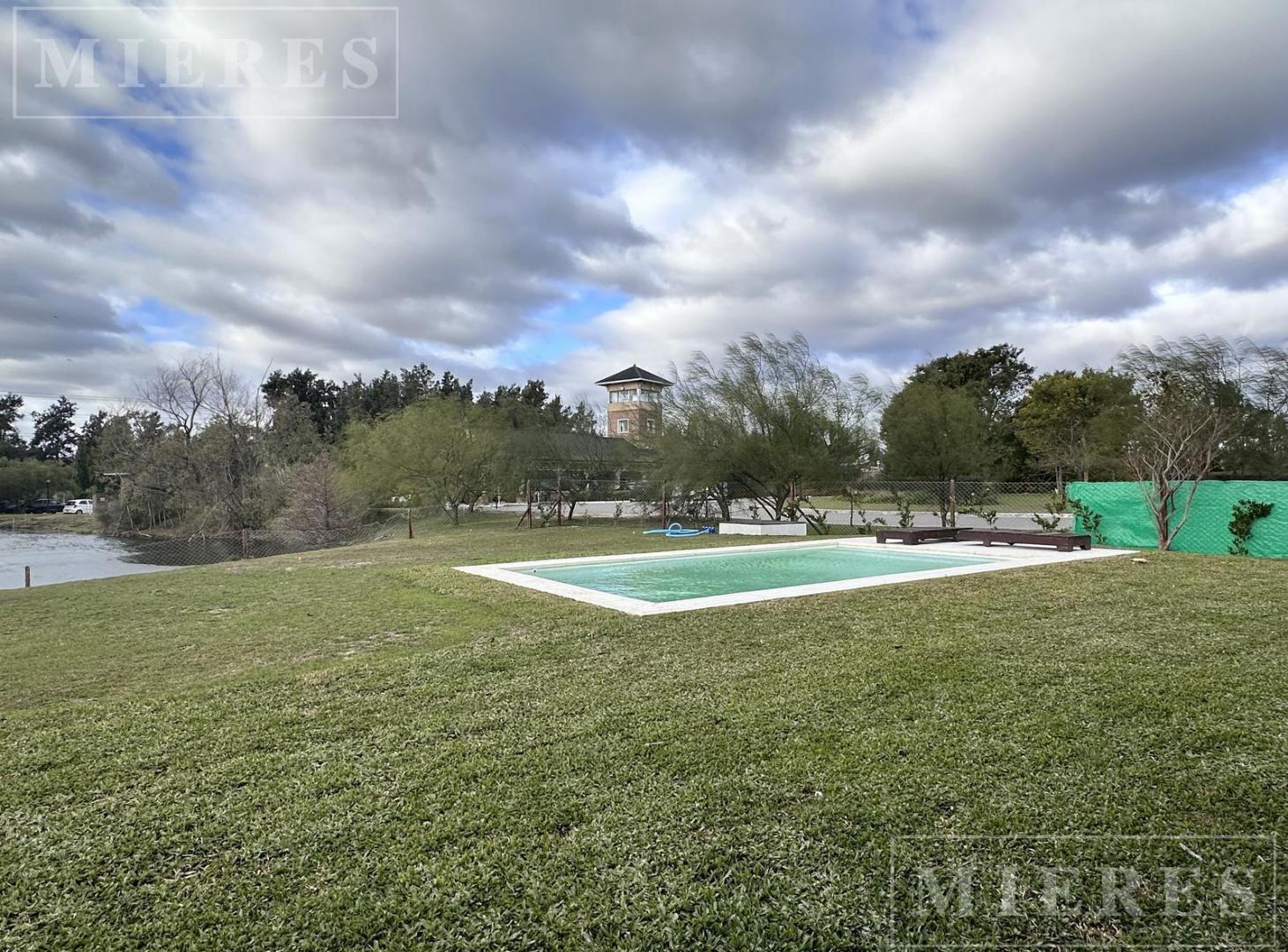 Foto de Casa a la laguna en Alquiler de Verano en El Encuentro, Bancalari., imagen 1