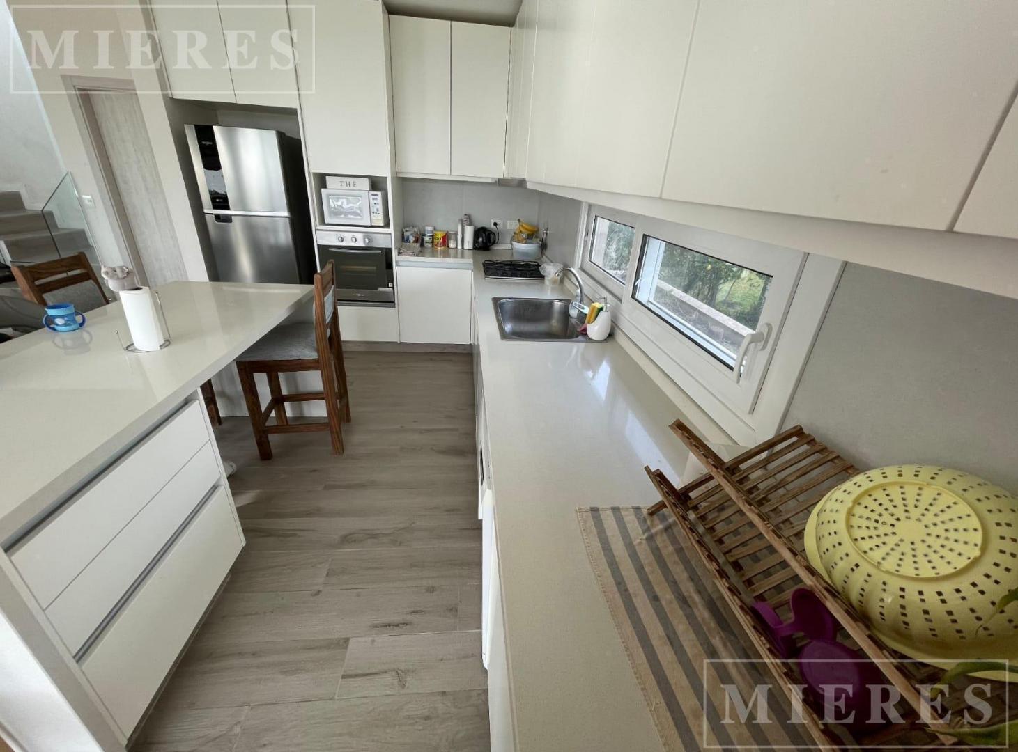 Foto de Casa en Venta a Laguna Area 7 Barrio San Sebastian, imagen 1