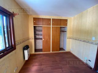Foto de Casa Dúplex en Venta en Belén de Escobar, imagen 2