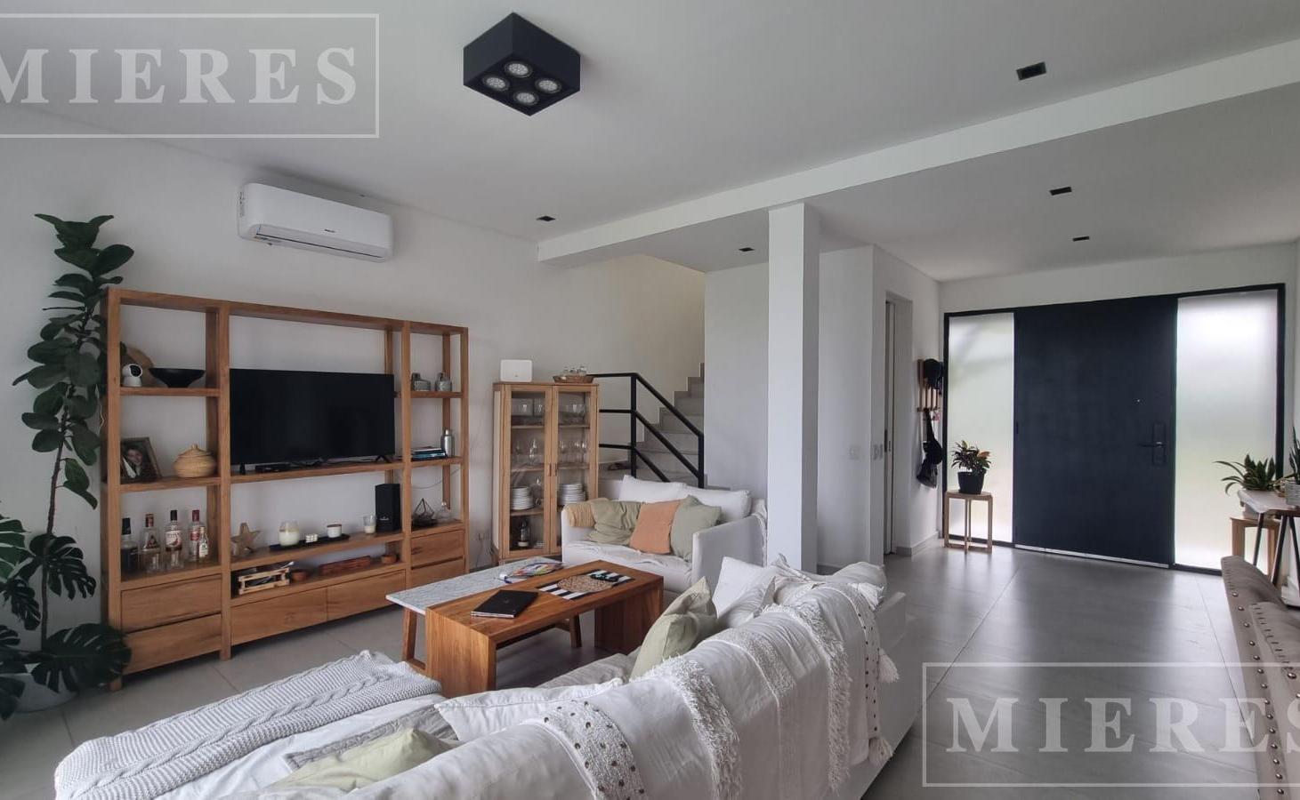 Foto de Casa en venta en el barrio Los Castaños, Nordelta, imagen 4