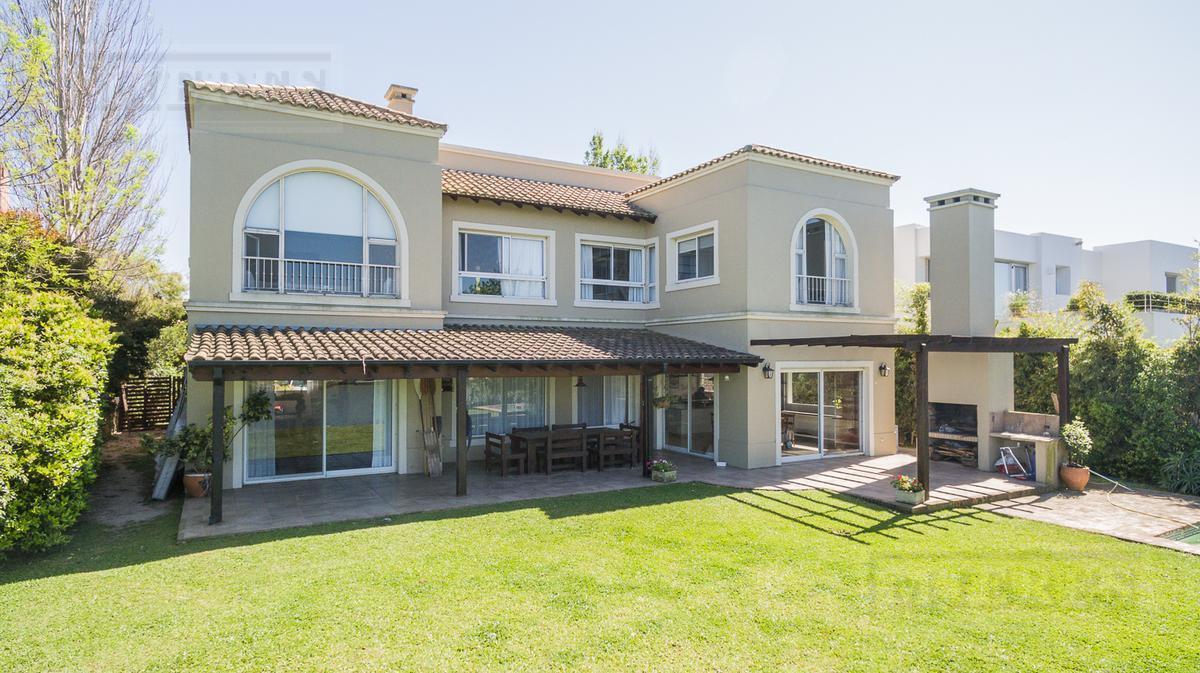 Foto de Santa Barbara - Casa en Venta A LA LAGUNA (Apto crédito), imagen 1