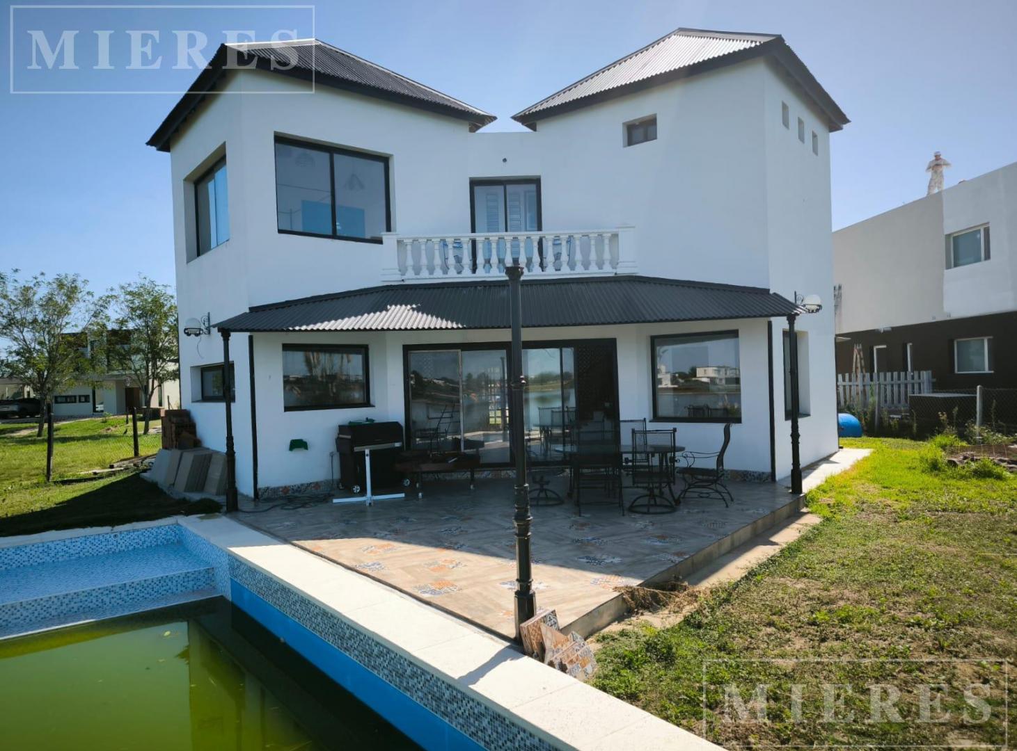 Foto de Casa en venta sobre lote a la laguna area 9 San Sebastian, imagen 4