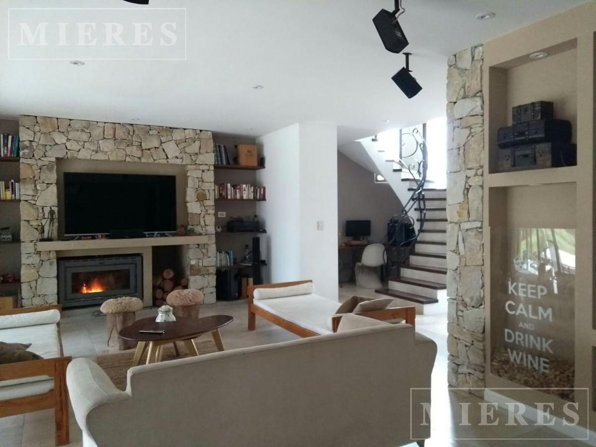 Foto de Casa en venta sobre lote interno en área 2 San Matias, imagen 3