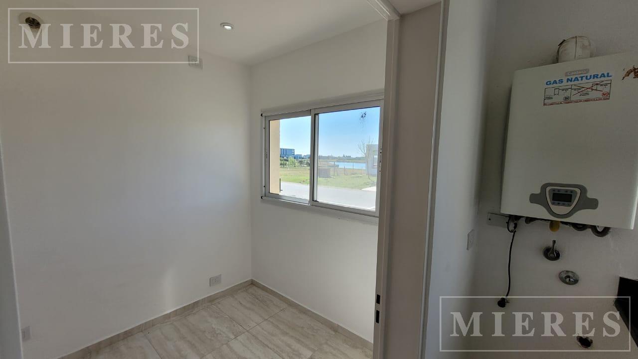 Foto de Casa en alquiler anual en Área 9 Barrio San Sebastián, Loma Verde, imagen 5