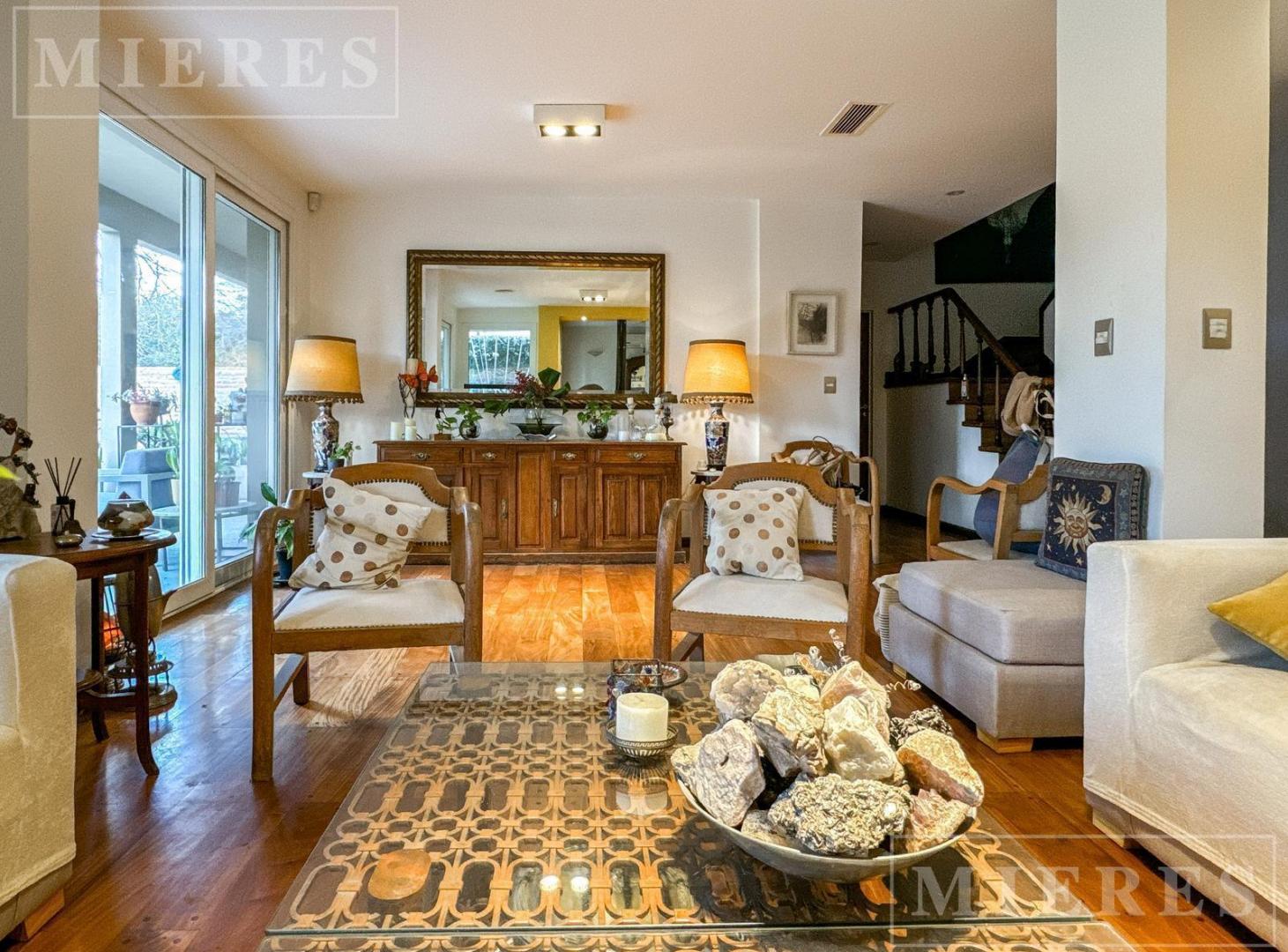 Foto de Excelente casa en venta ubicada en La Horqueta, Las Lomas de San Isidro., imagen 1