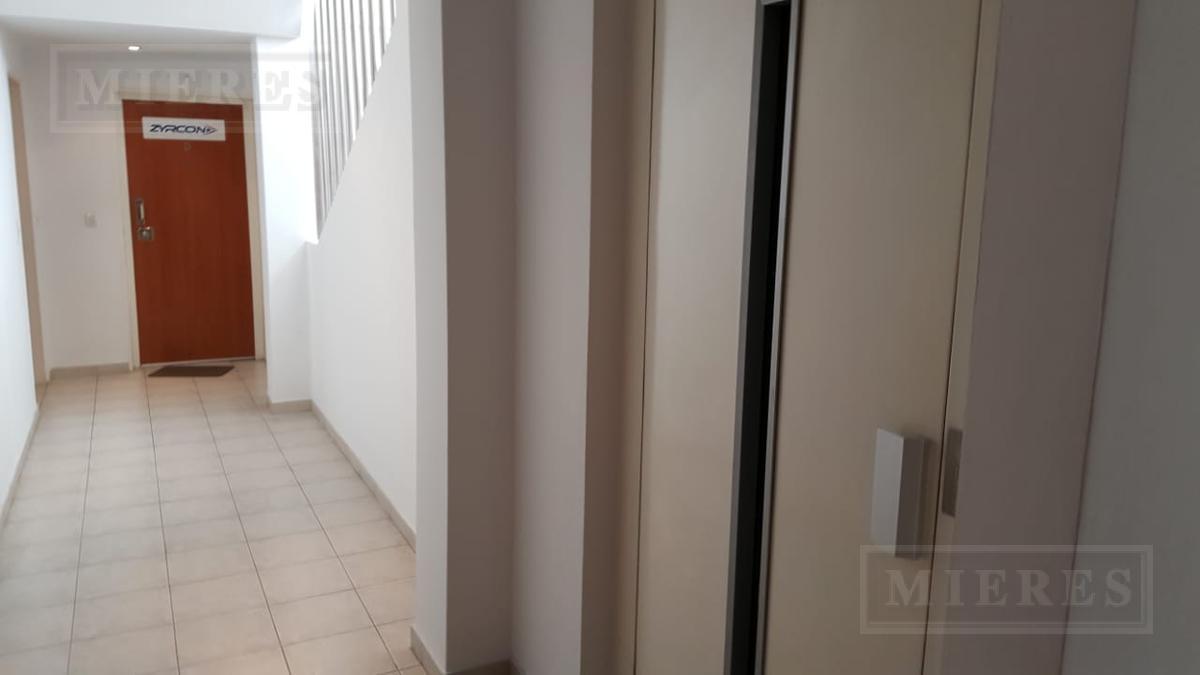 Foto de Oficina 80 m2 en aqluiler en Martinez, imagen 3