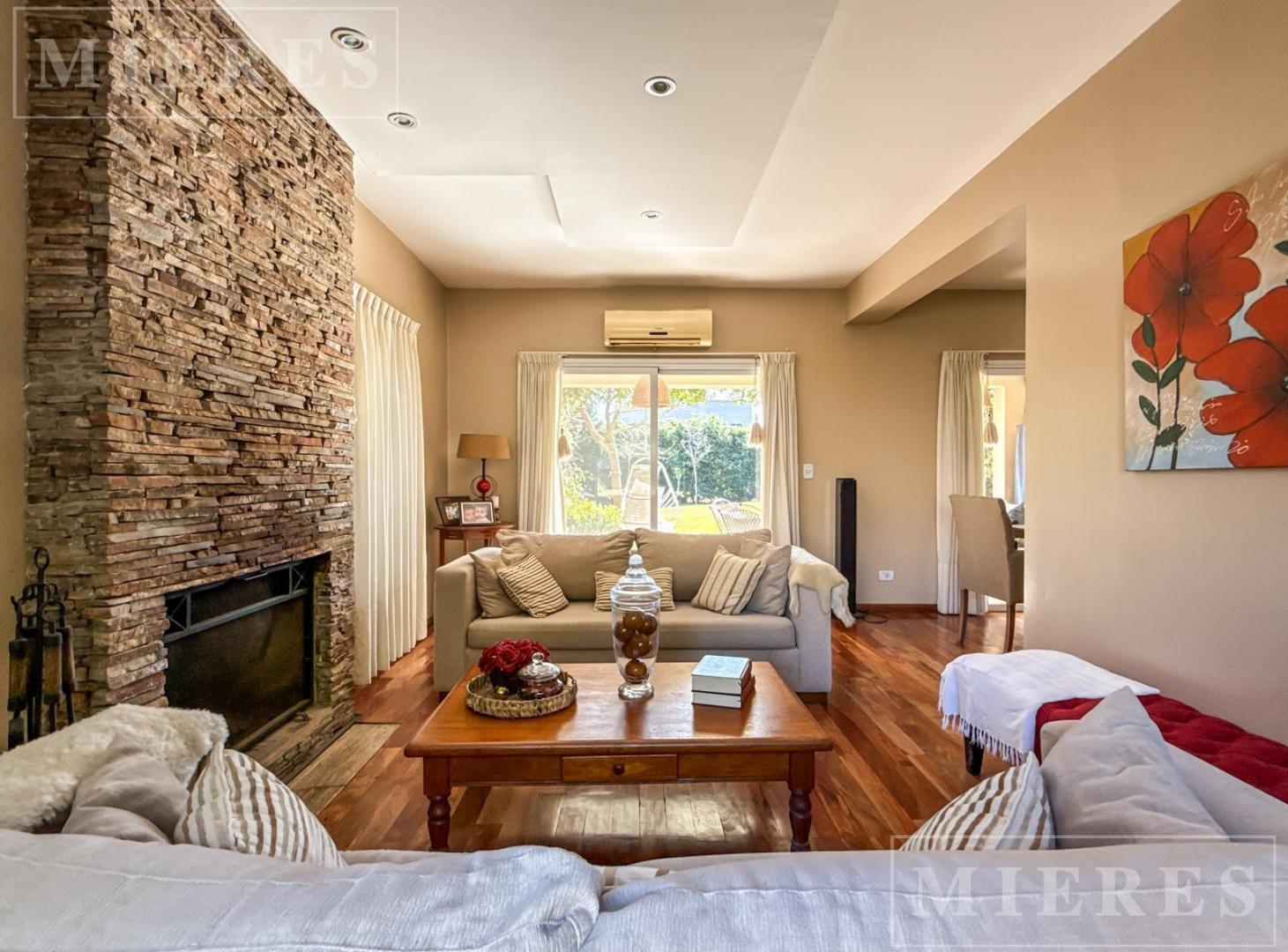 Foto de Casa en venta en La Montura, imagen 4