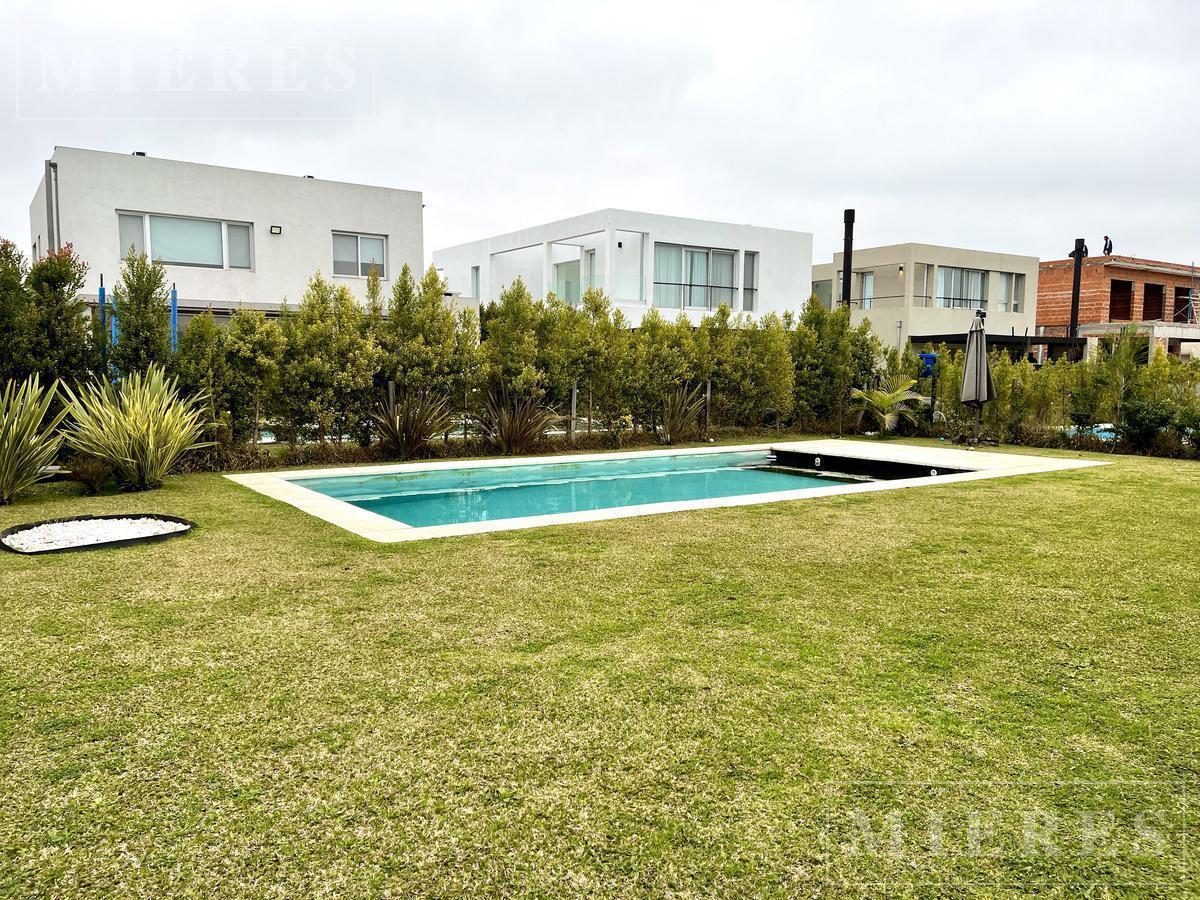 Foto de Casa en alquiler sin muebles sobre lote interno. Los Castaños, Nordelta, imagen 2