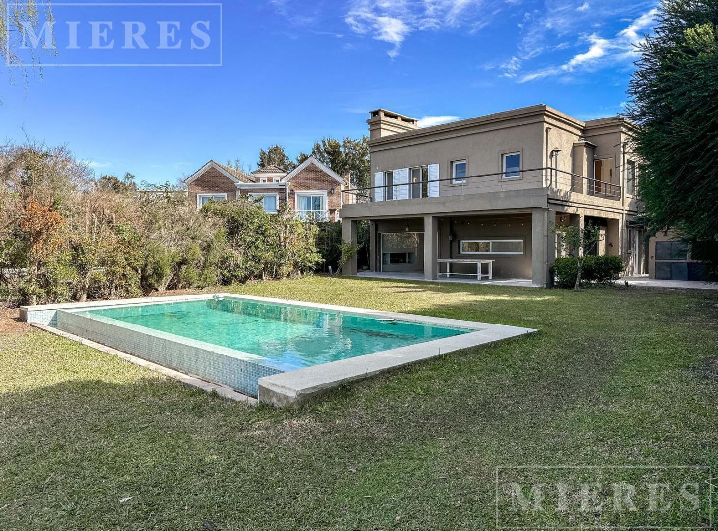 Foto de Casa en Alquiler en Barrio Los Ombúes, imagen 3