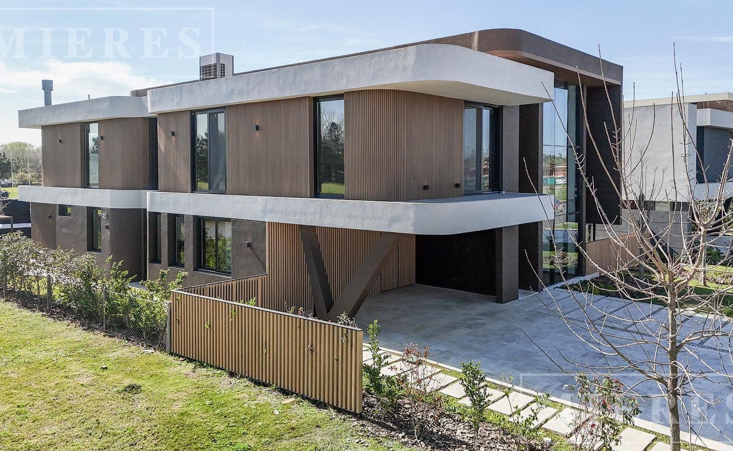 Foto de Casa en venta a estrenar. Barrio El Yacht, Nordelta., imagen 1