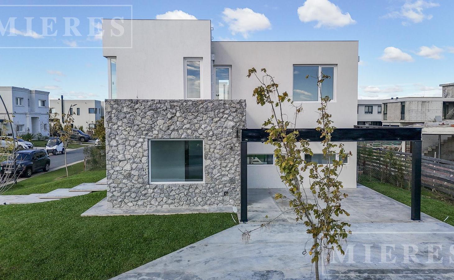 Foto de Casa en venta sobre Lote Interno en Carpinchos, Nordelta., imagen 1