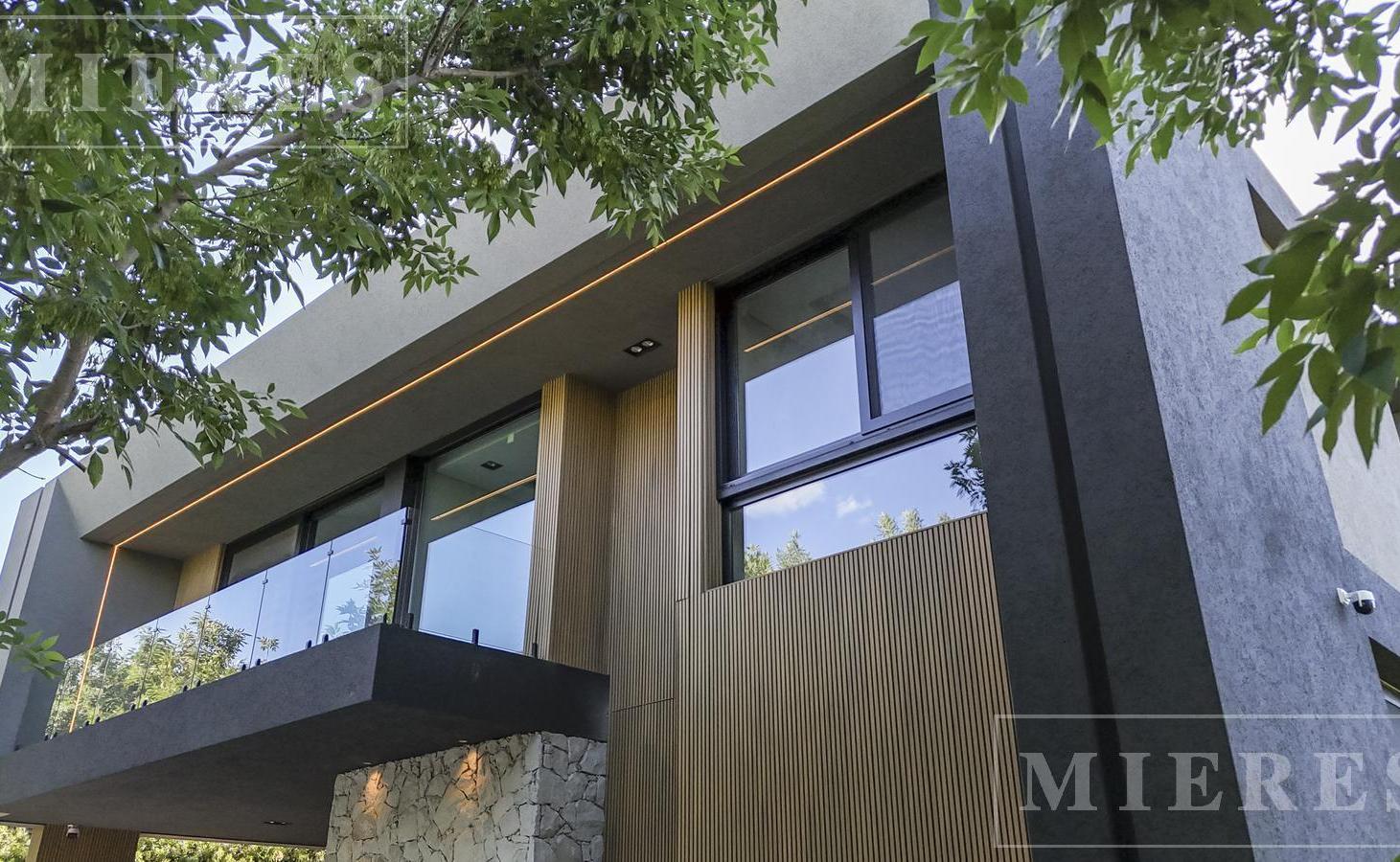 Foto de Casa en venta en el barrio El Yacht, Nordelta, imagen 3