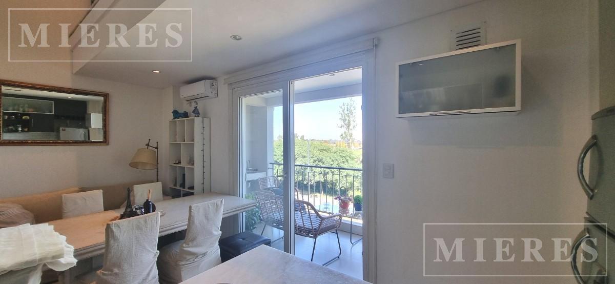 Foto de Excelente departamento 2 ambientes con balcon y cochera en venta en el, imagen 5