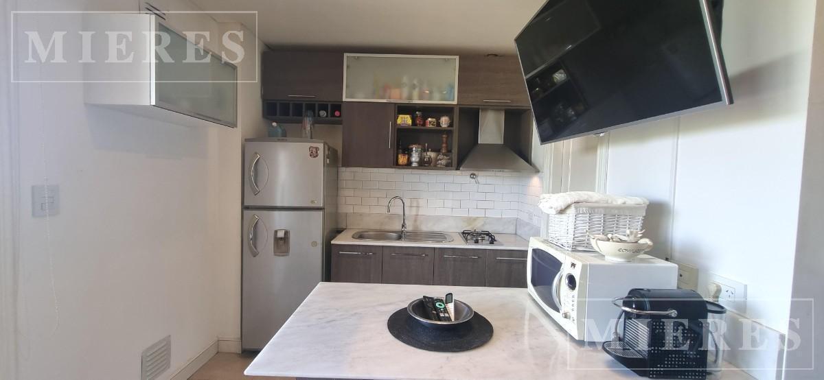 Foto de Excelente departamento 2 ambientes con balcon y cochera en venta en el, imagen 4