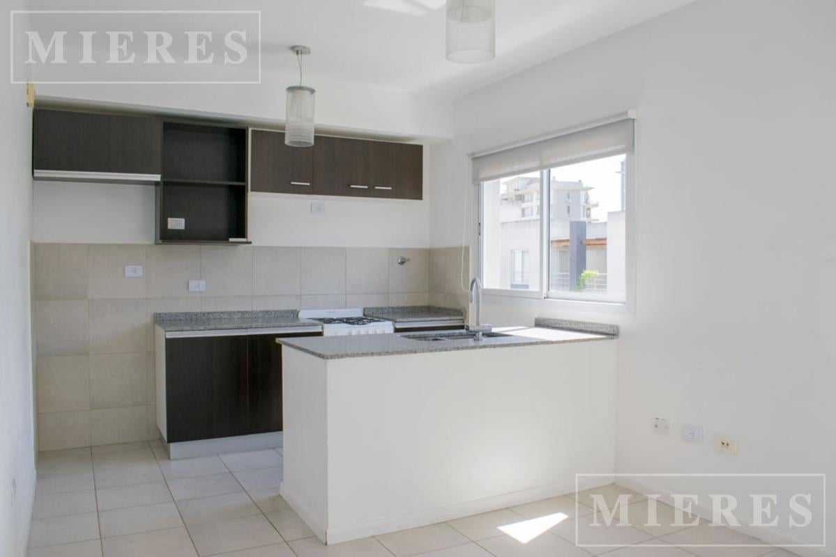 Foto de Duplex en venta 2 ambientes en Homes III, El Palmar, Nordelta., imagen 1