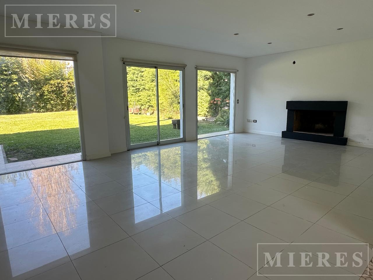Foto de Casa en venta en el Barrio La Alameda, Nordelta, imagen 3