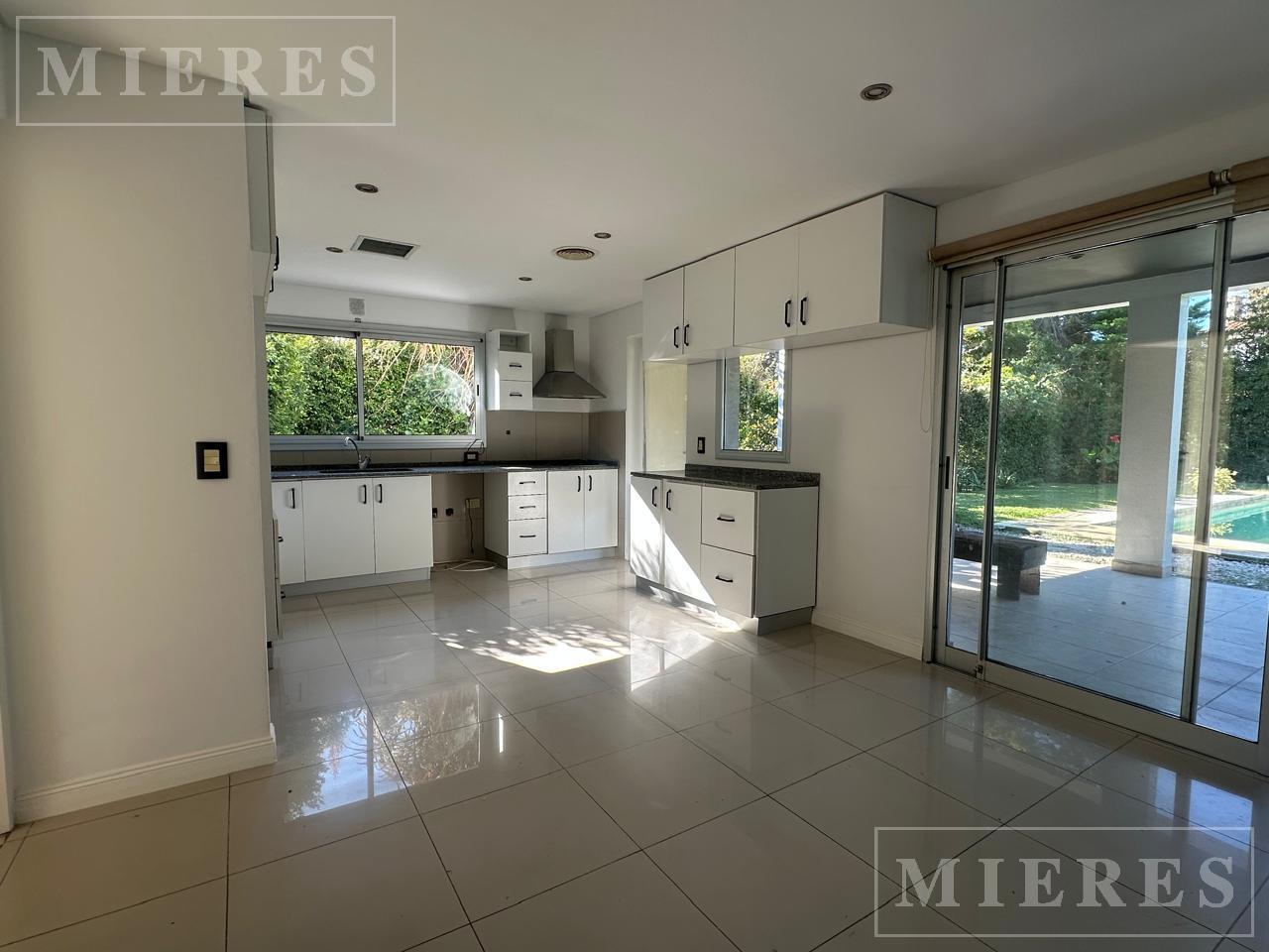 Foto de Casa en venta en el Barrio La Alameda, Nordelta, imagen 5