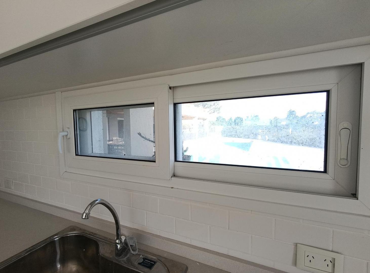 Foto de Departamento en venta de cuatro ambientes en Zug Caamaño, Pilar, imagen 2