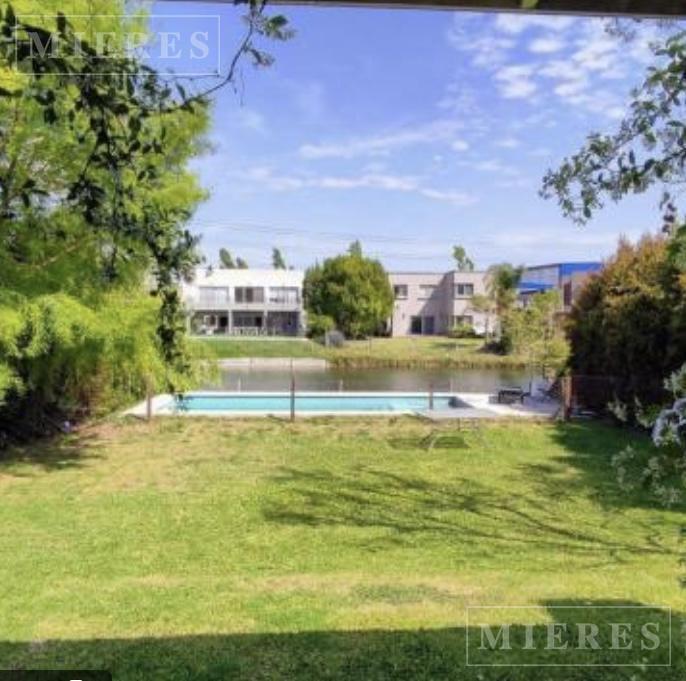 Foto de Casa en alquiler anual en Barrancas de santa Maria, imagen 2