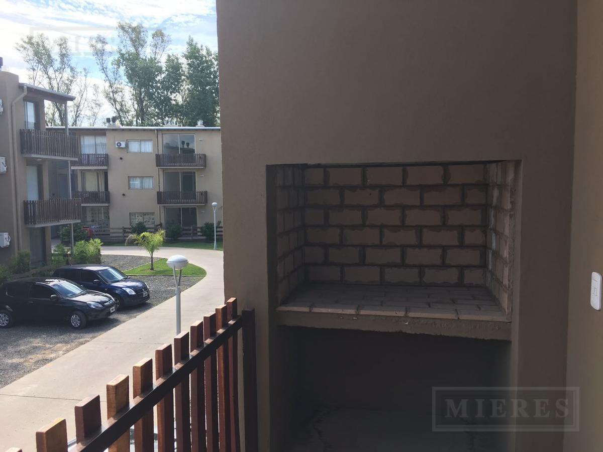Foto de Departamento de tres ambientes en venta en Verdi 57, imagen 3