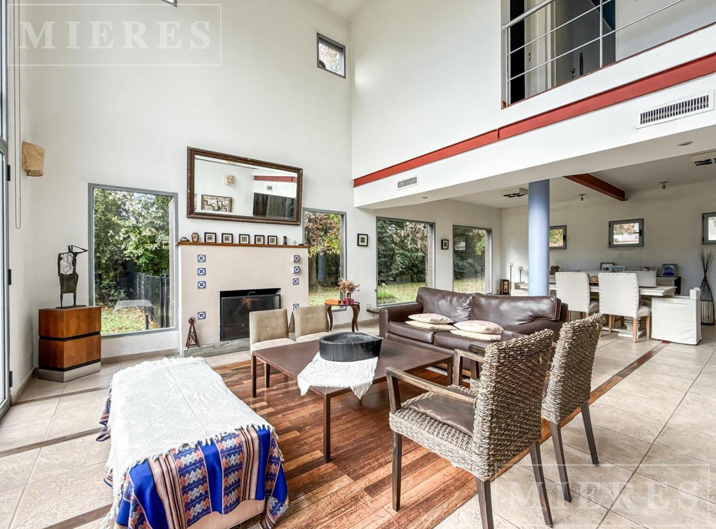 Foto de Excelente casa en venta en El Establo, imagen 4