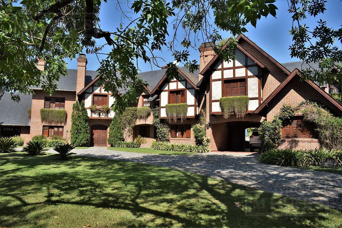 Foto de Importante casa de 500m² en Highland Park C.C., imagen 1
