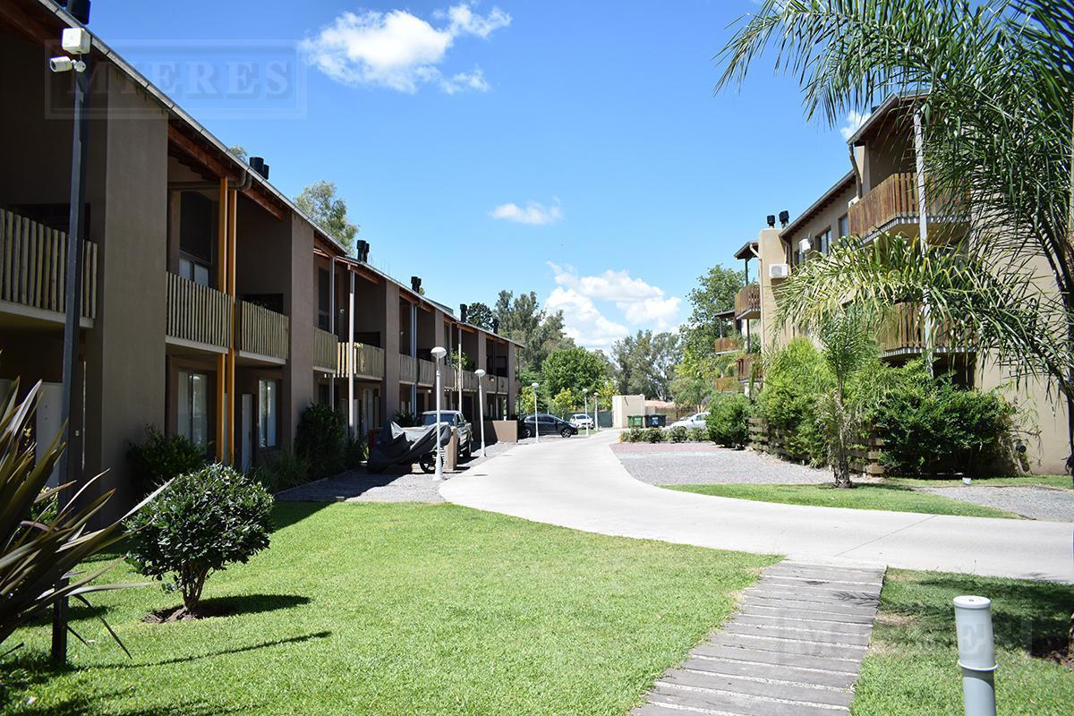 Foto de Departamento de tres ambientes en venta en Verdi 57, imagen 2