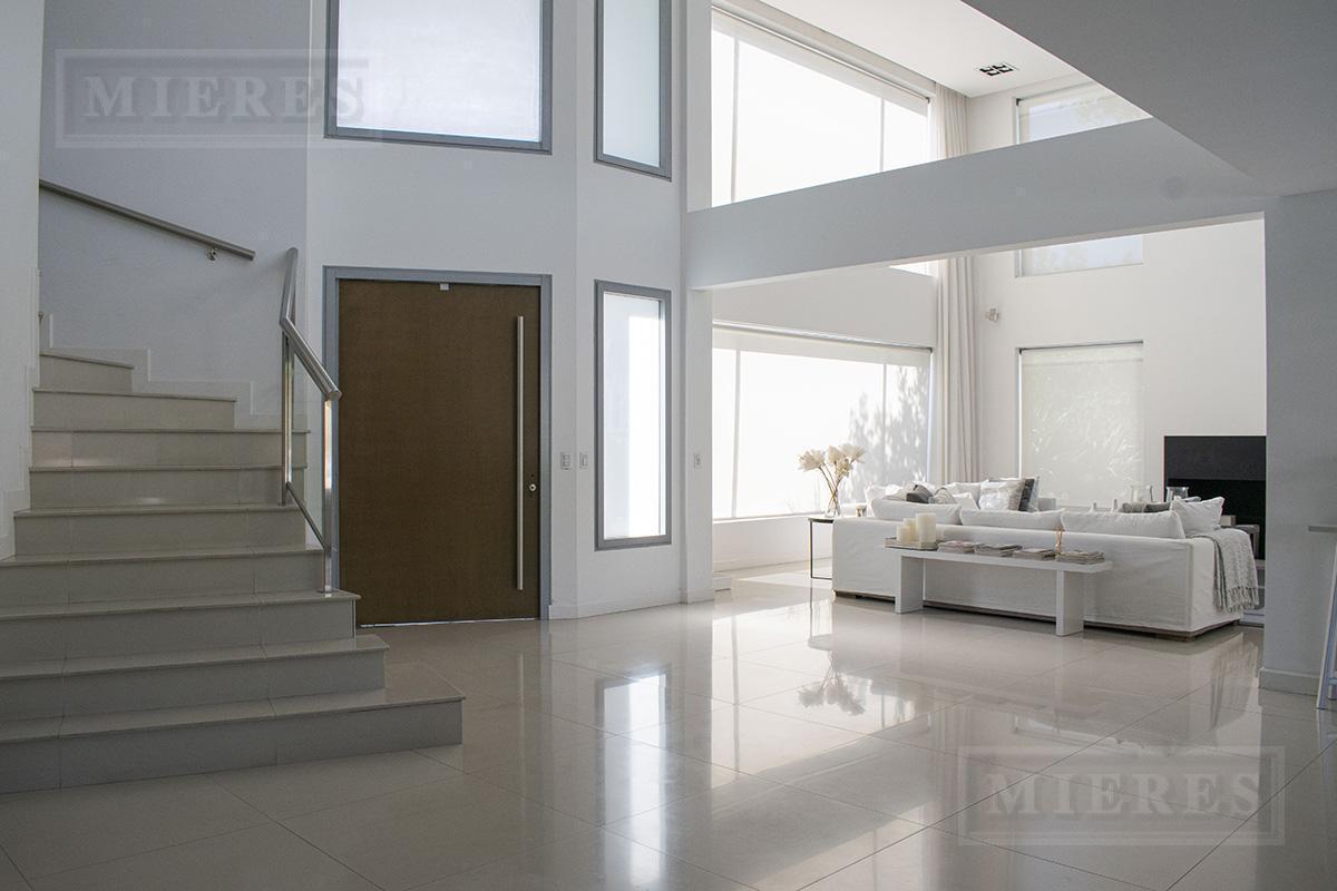 Foto de Importante casa en venta en La Martinica, imagen 1
