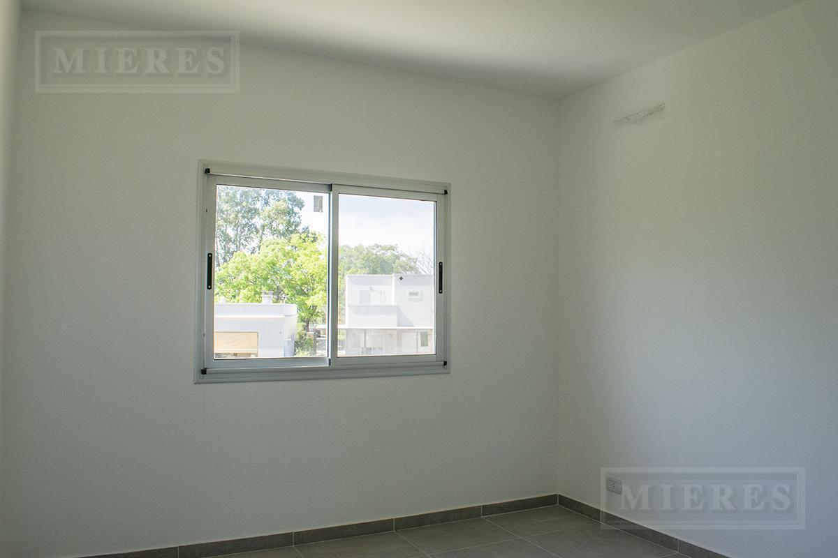 Foto de Casa en venta en Santa Guadalupe, Pilar del Este, imagen 5