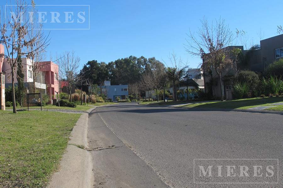 Foto de Lote de 634m² en venta en San Pablo Chico, imagen 3