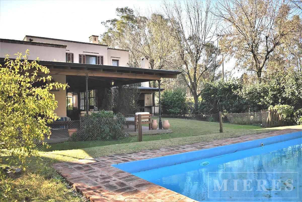 Foto de Muy linda casa en venta en Buen Retiro, imagen 3