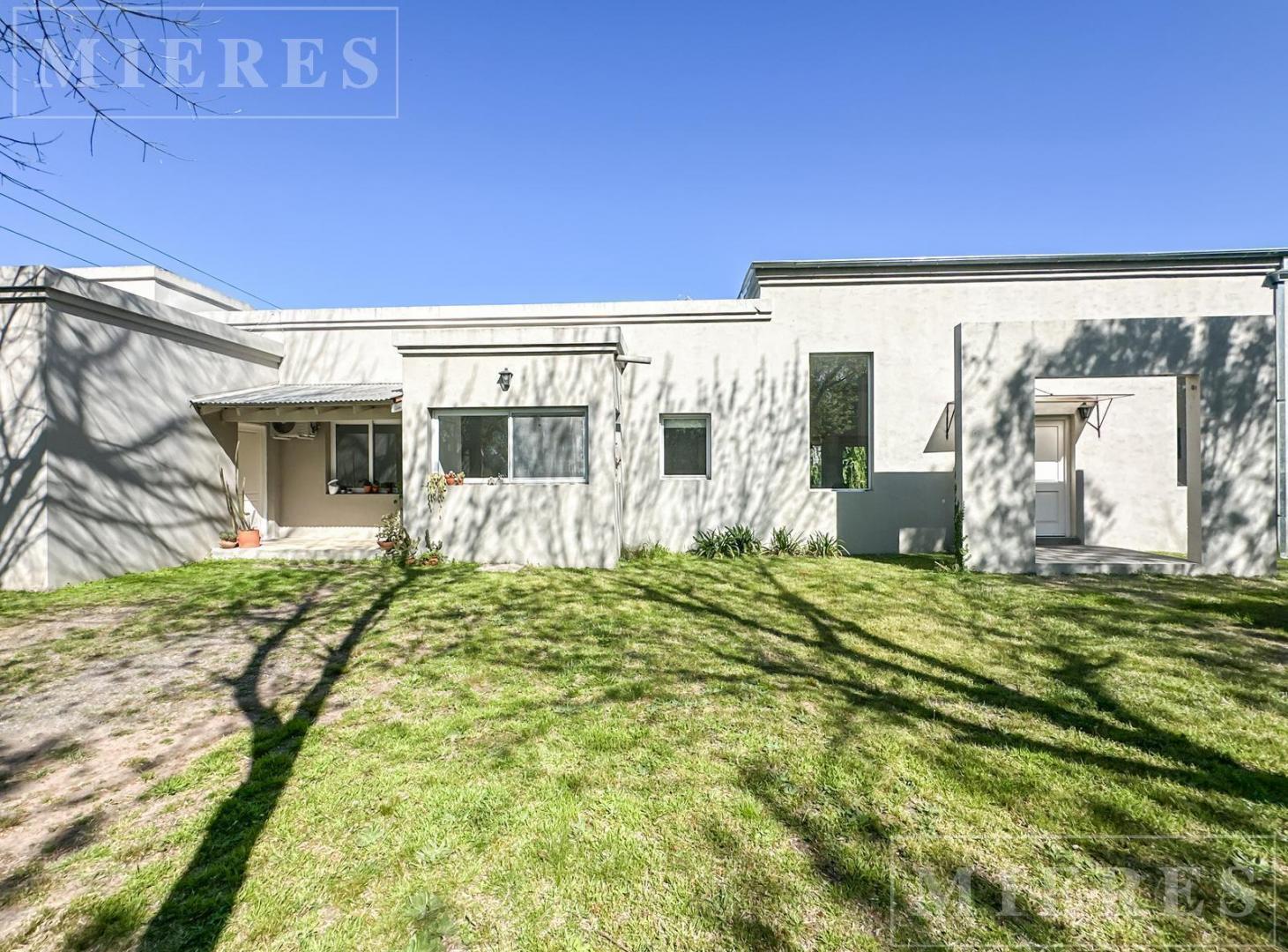 Foto de Casa en venta Barrio Guido, imagen 2
