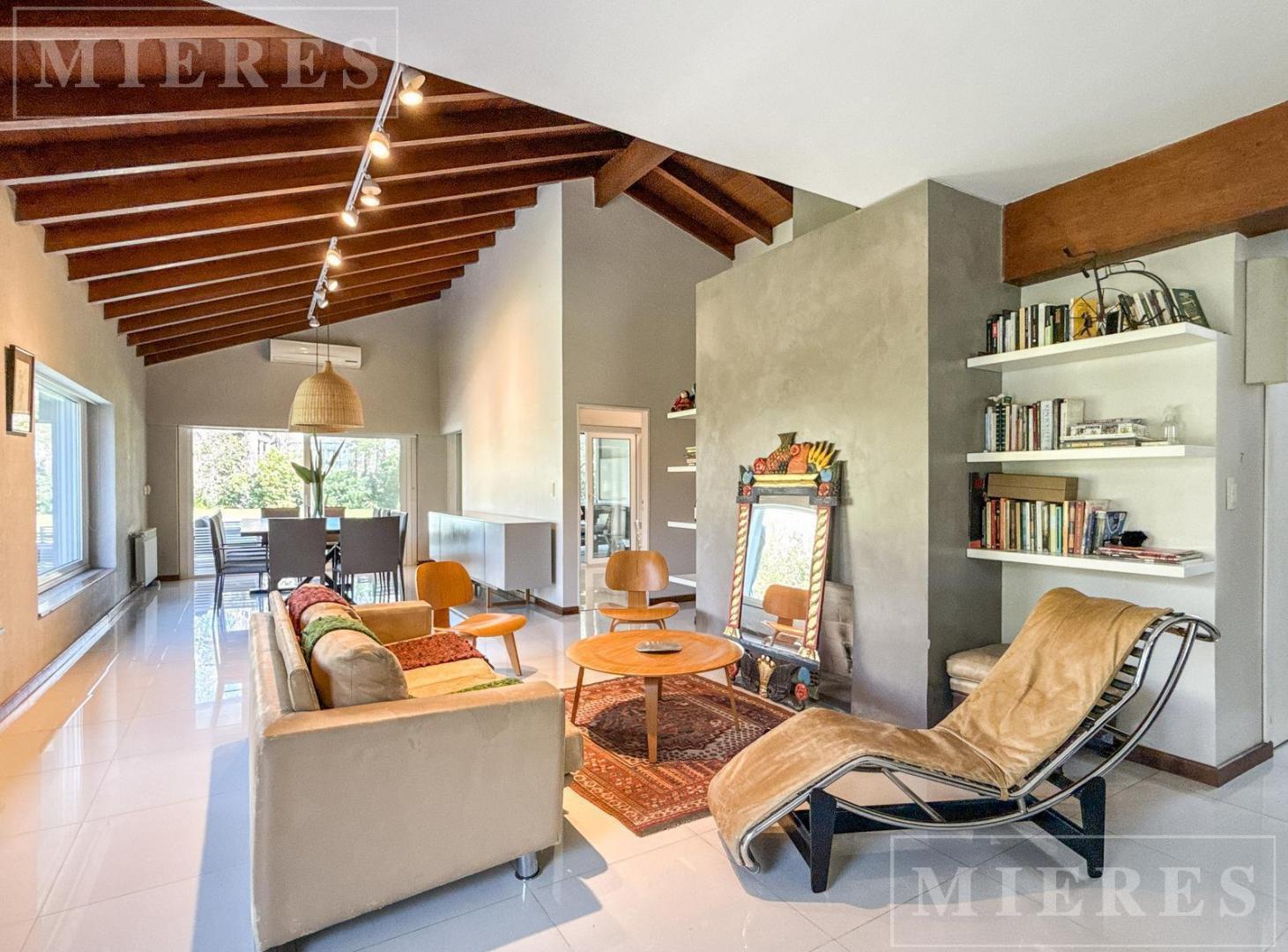 Foto de Casa en venta en Highland Park, imagen 2