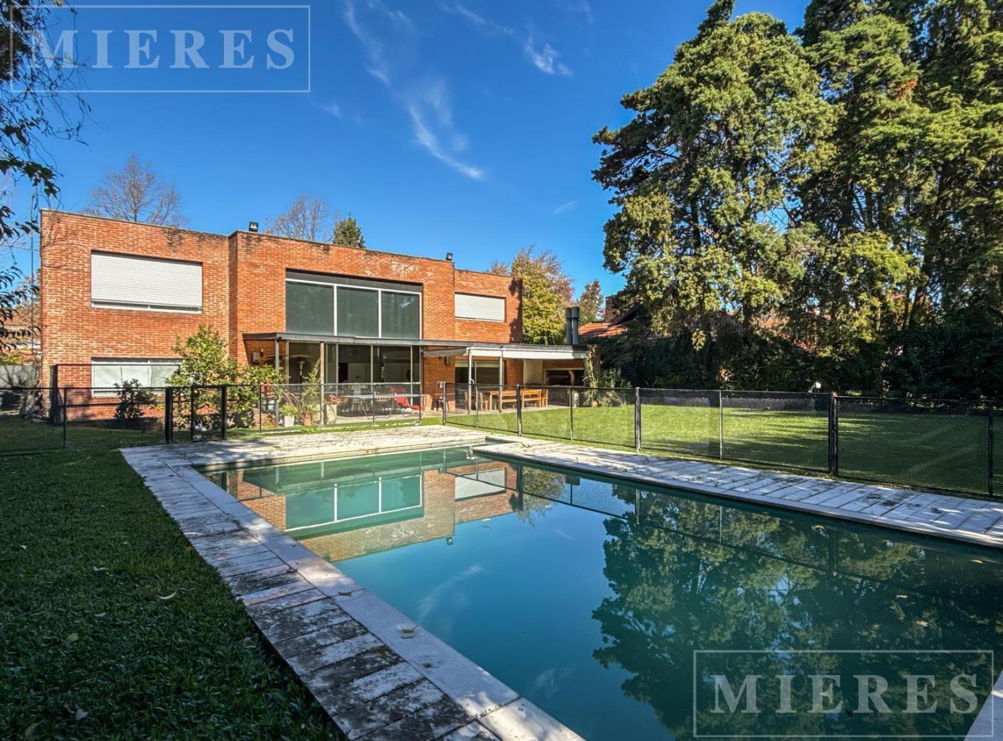 Casa en venta en Mayling Club de Campo