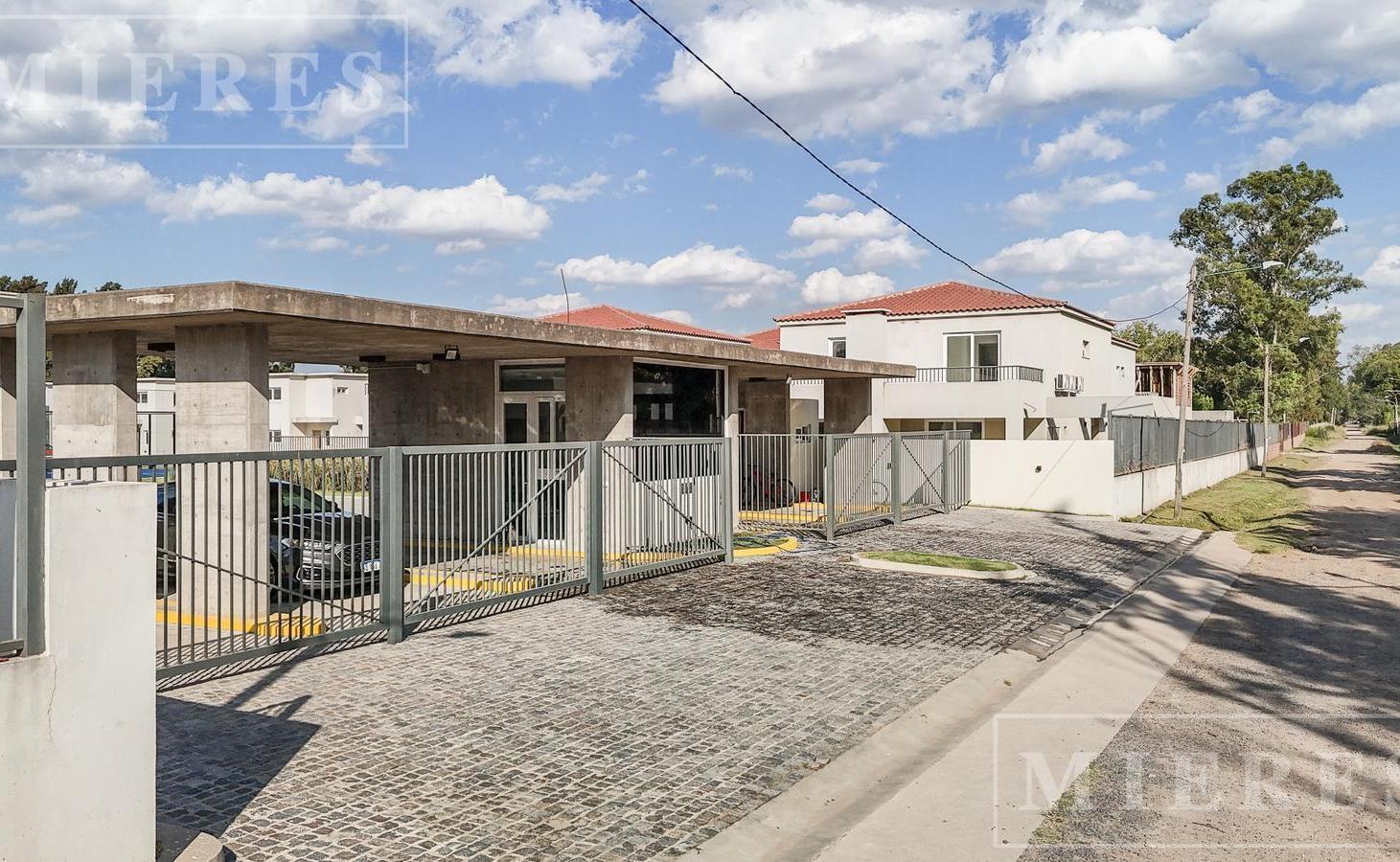 Foto de Casa en venta en Chic Village, imagen 2