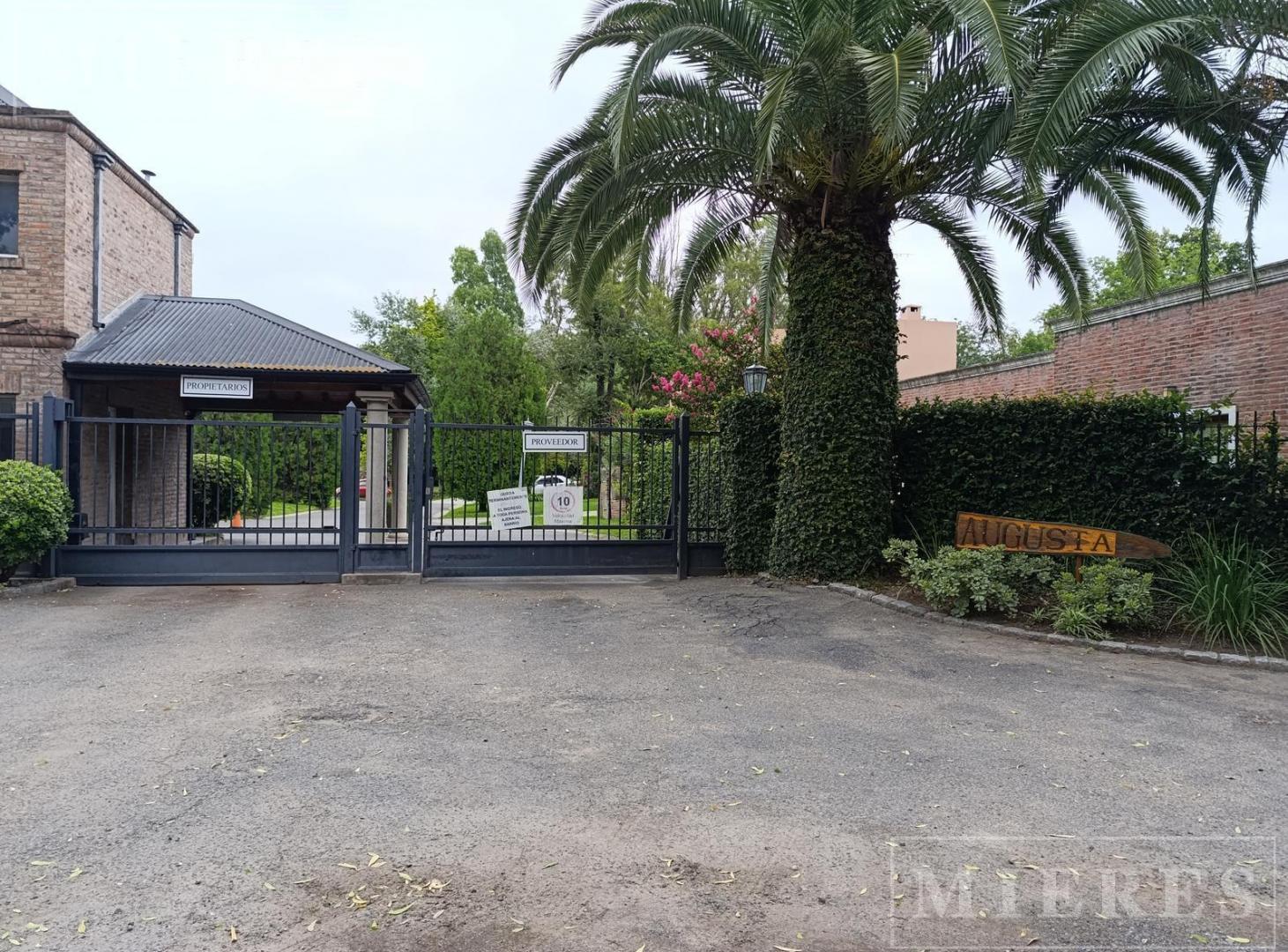Foto de Lote de 927m² en venta en La Augusta, Pilar, imagen 3