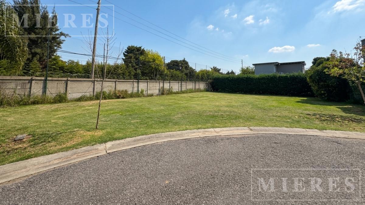 Foto de Lote de 438m² en venta en El Hornero, imagen 3