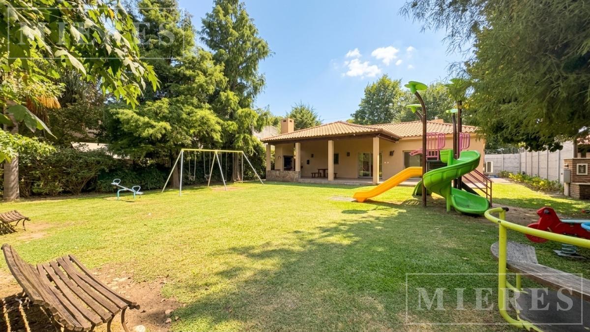 Foto de Lote de 438m² en venta en El Hornero, imagen 2