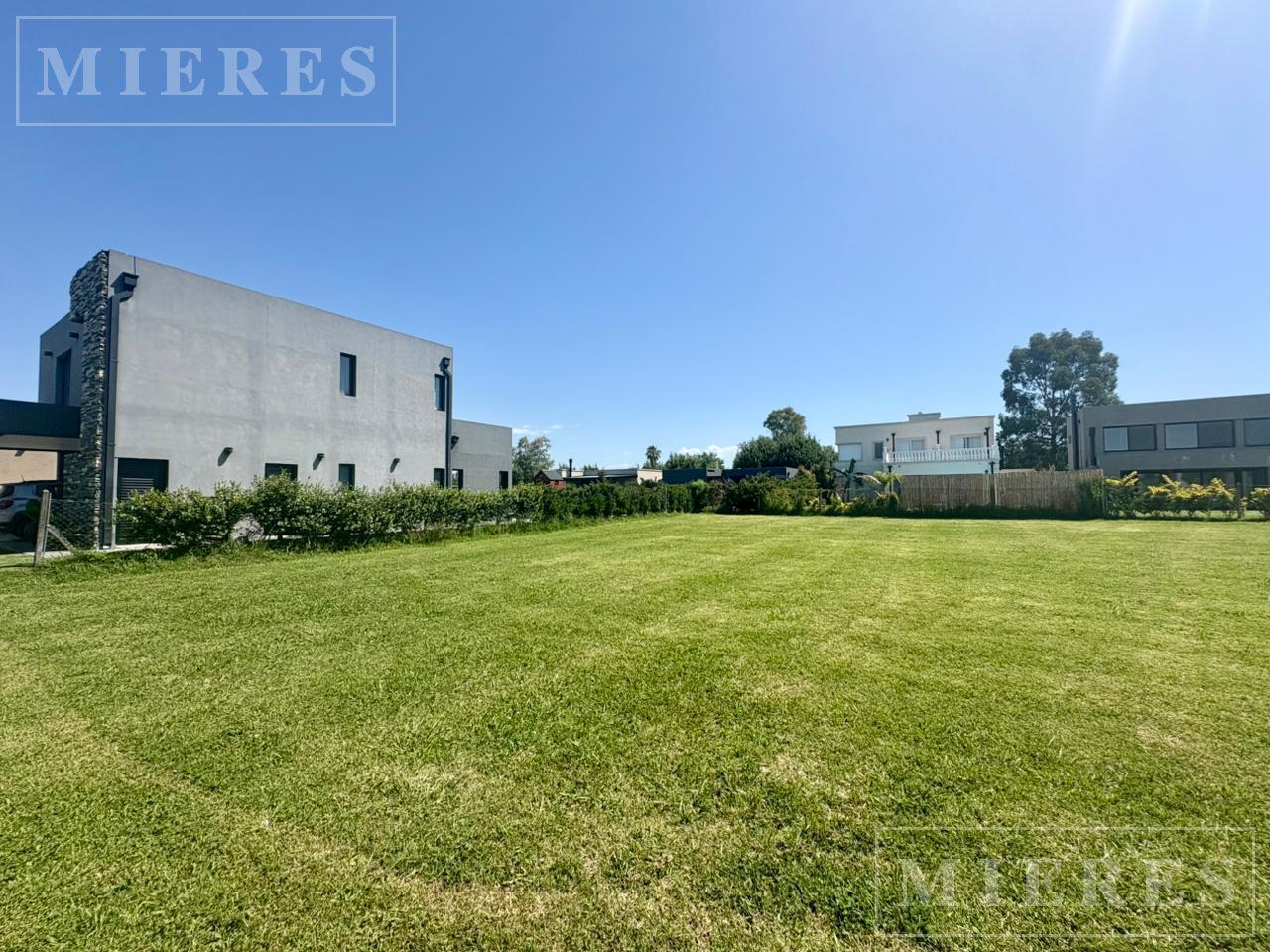 Foto de Lote de 450m² en venta en Santo Tomas, Pilar, imagen 2