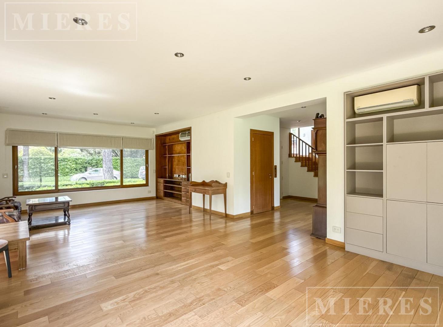Foto de Casa en venta en Mayling Club de Campo, imagen 3
