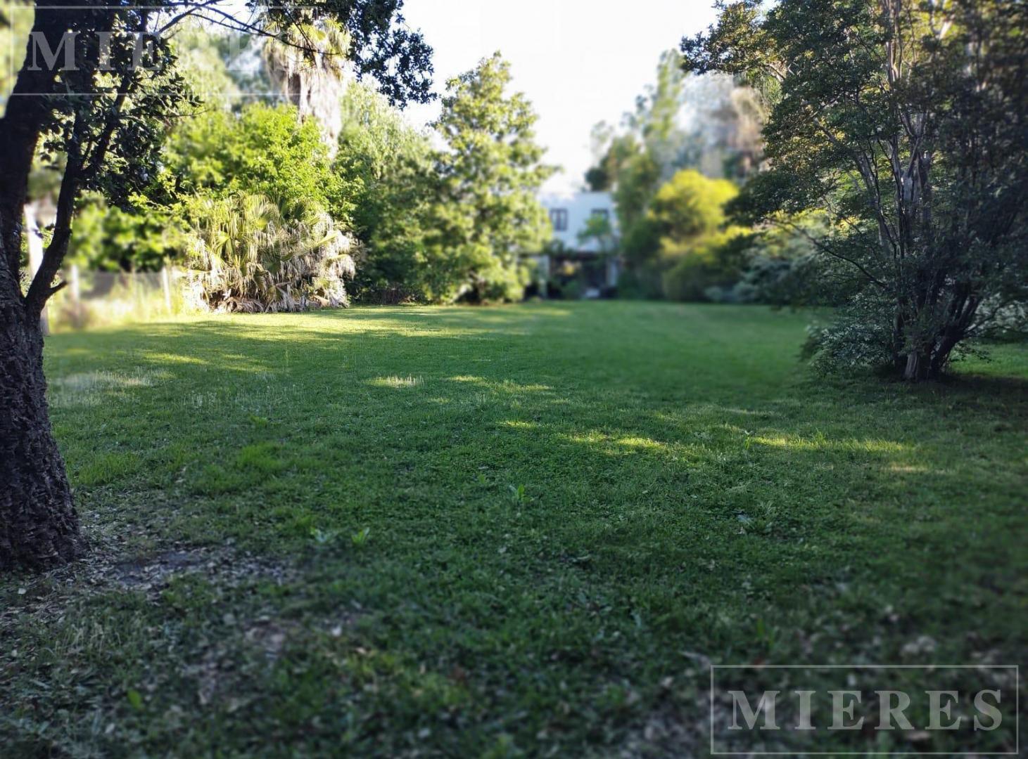 Foto de Lote de 832m² en venta en Boulevares, imagen 4