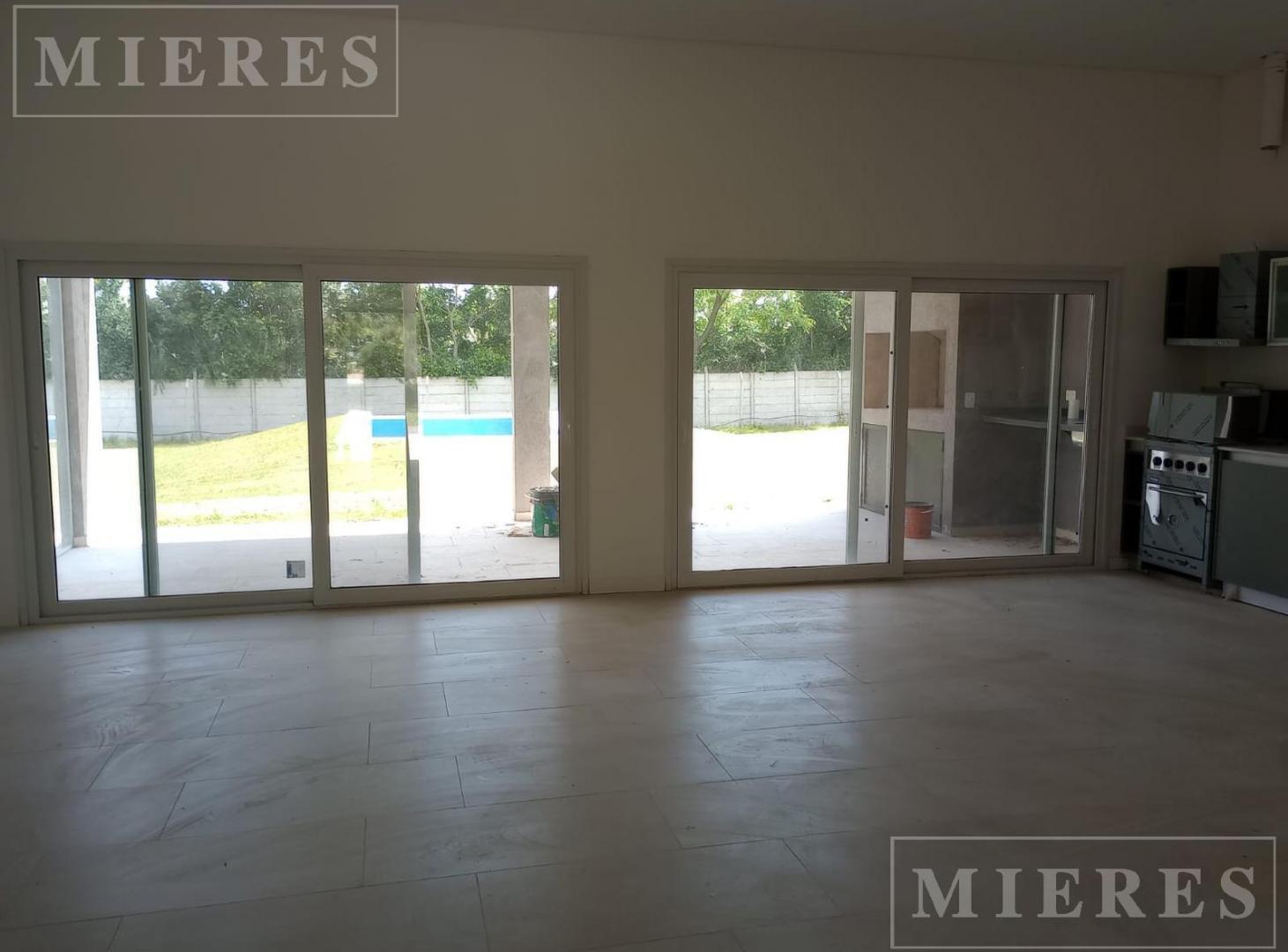 Foto de Casa en venta en Casuarinas del Pilar, imagen 1