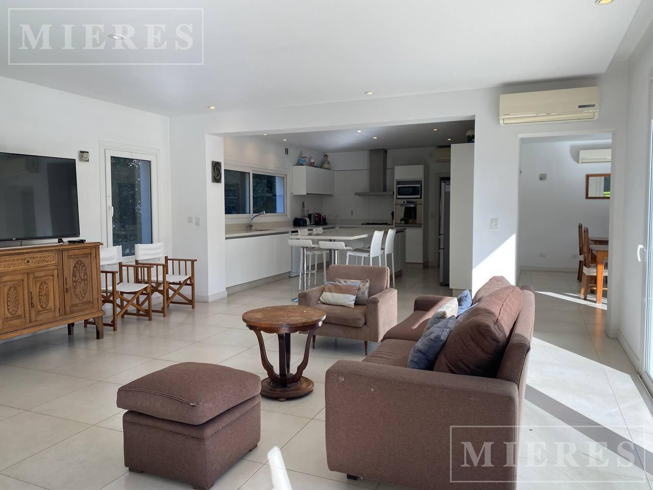 Foto de Casa en venta en Highland Park, imagen 3